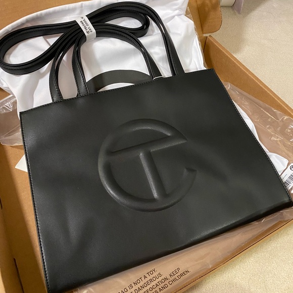 Telfar Medium Shopper Bag - Black - Picture 1 of 3